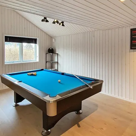 8 Person In Vaeggerlose Ferienhaus