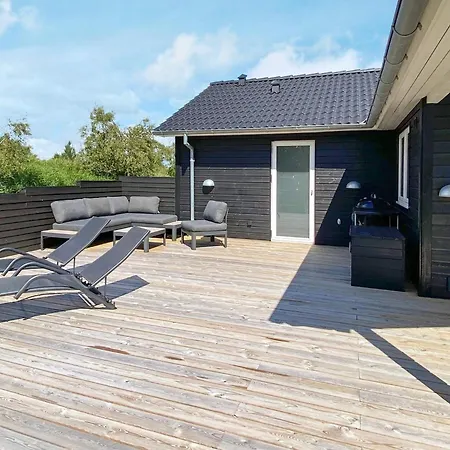 Holiday home Vaeggerlose Cciv *